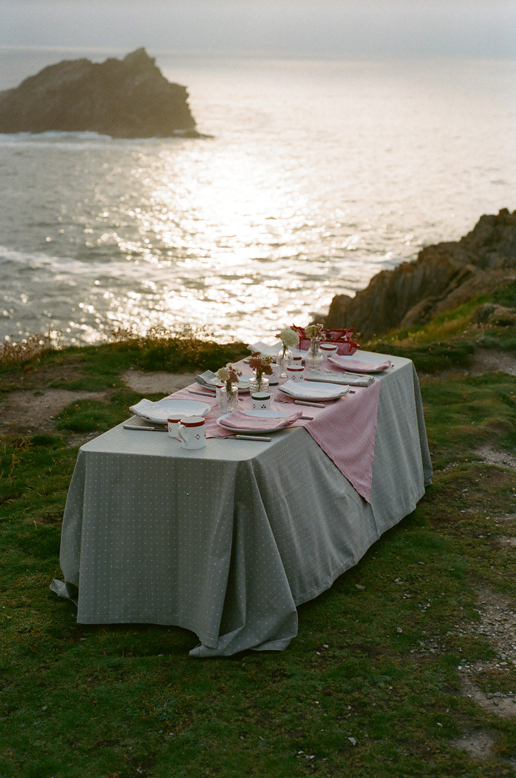 Minni Table Cloth - Faded Green
