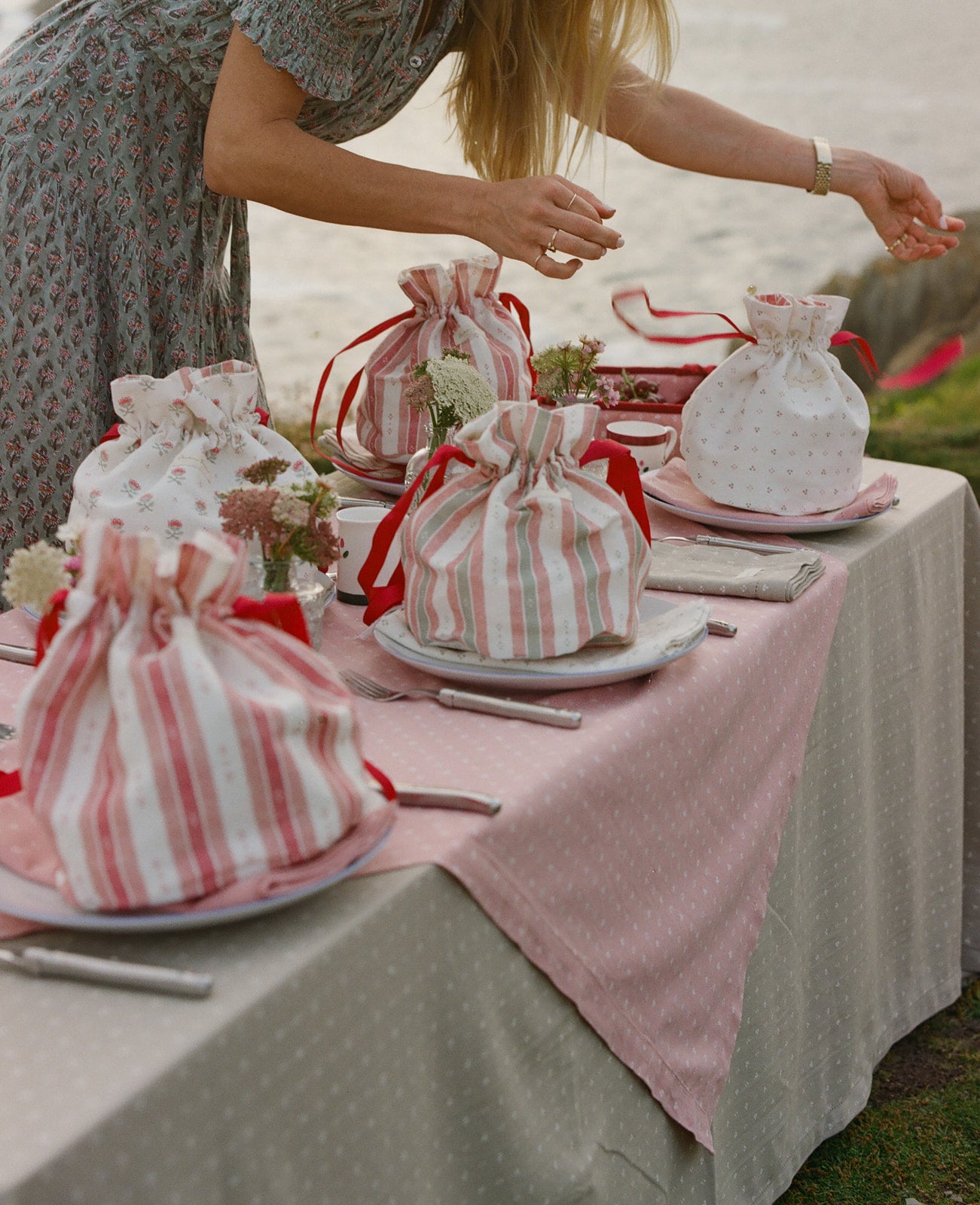 Minni Table Cloth - Faded Green