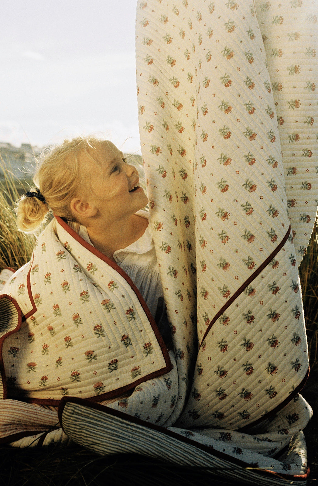 Blume King Size Quilt - Red