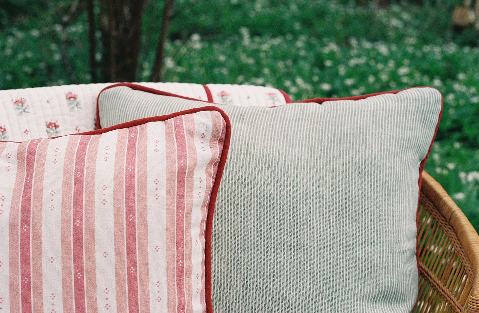 Minni Green Cushion