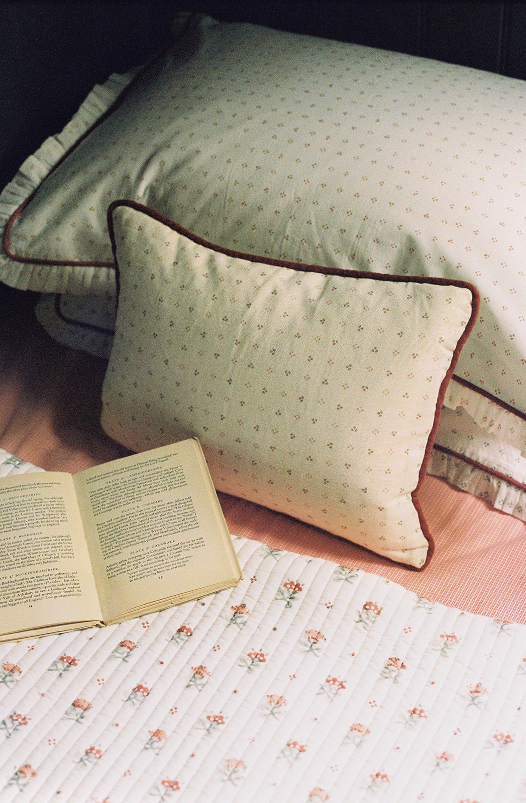 Minni Green Cushion - Rectangle