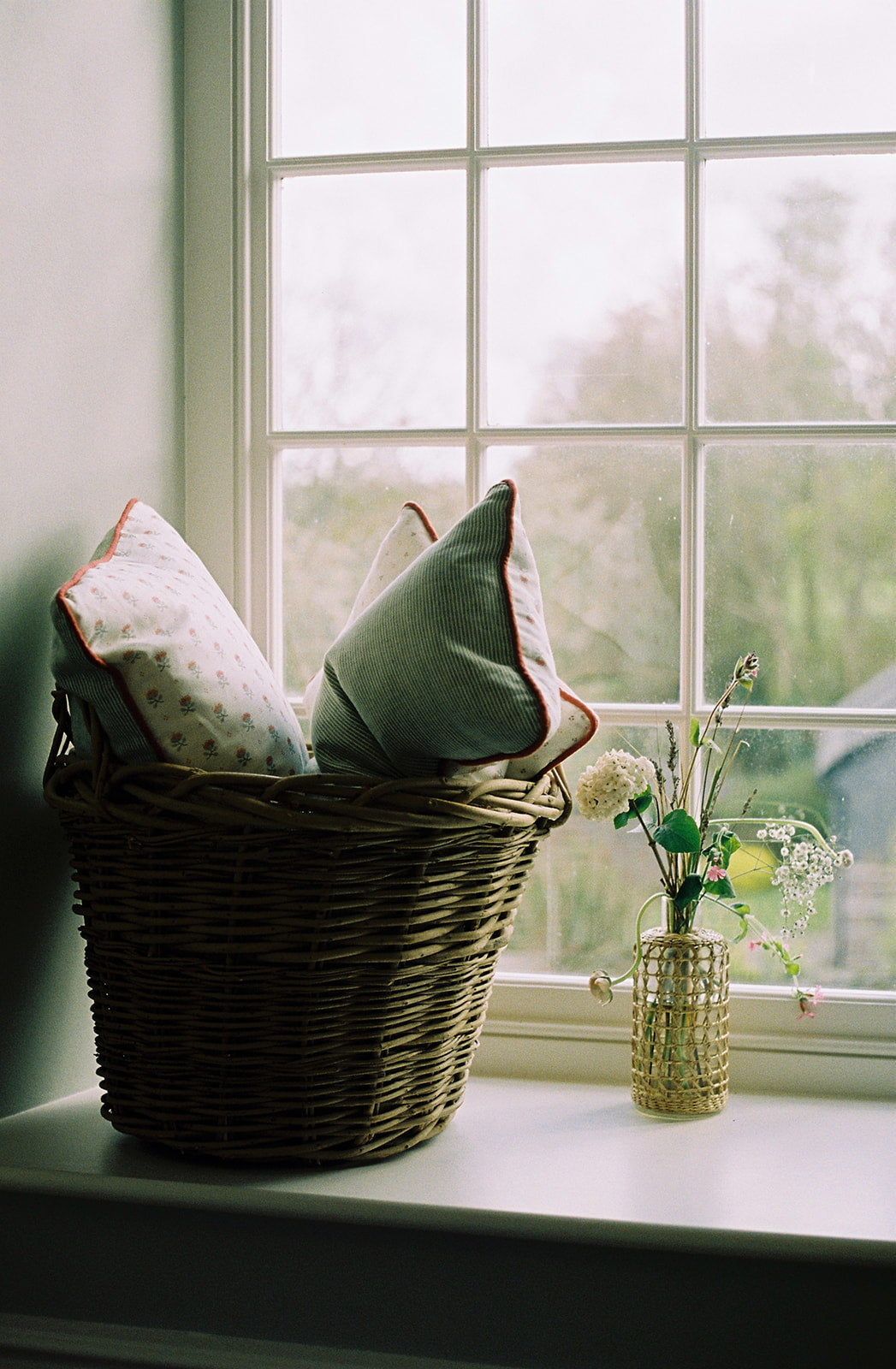 Blume Green Cushion – Rectangle