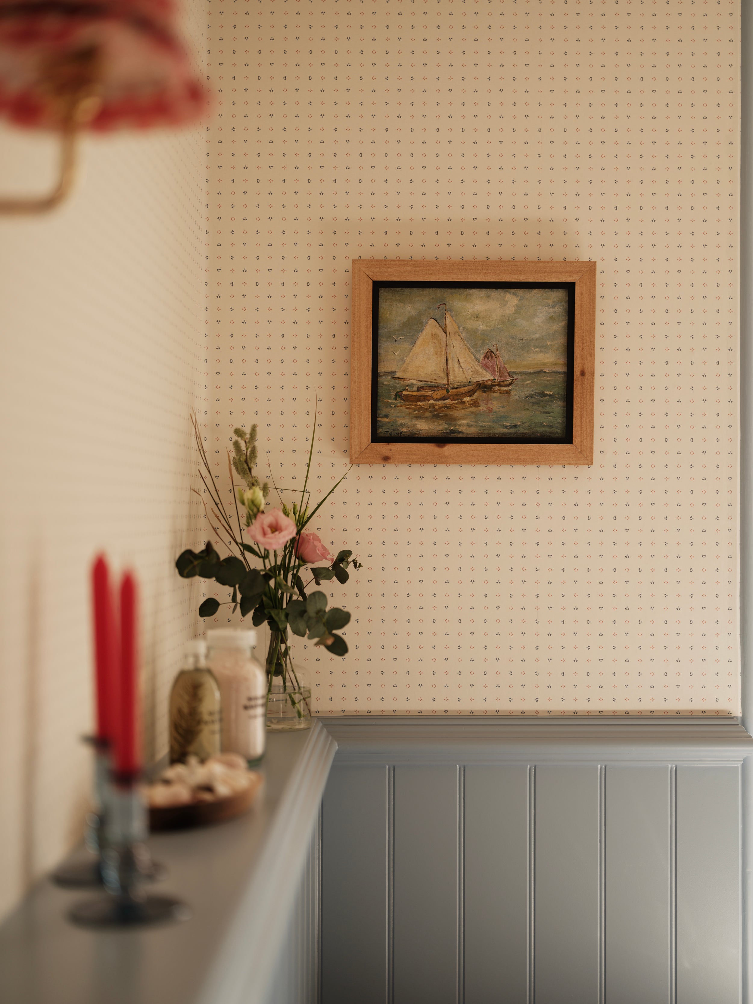 Minni Wallpaper - Bryony Blue and Soft Red