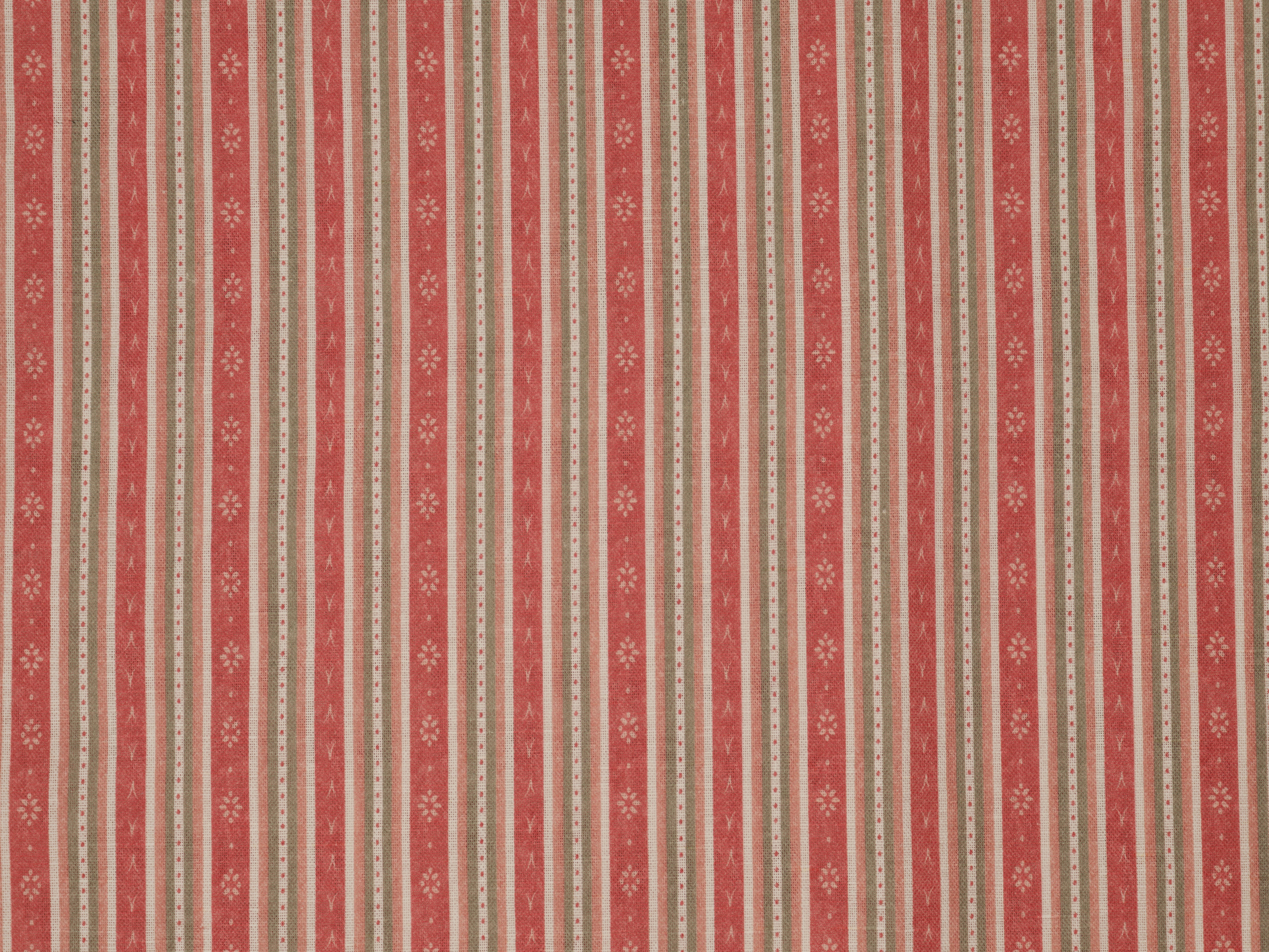 Landhaus - Raspberry Red and Alpine Green