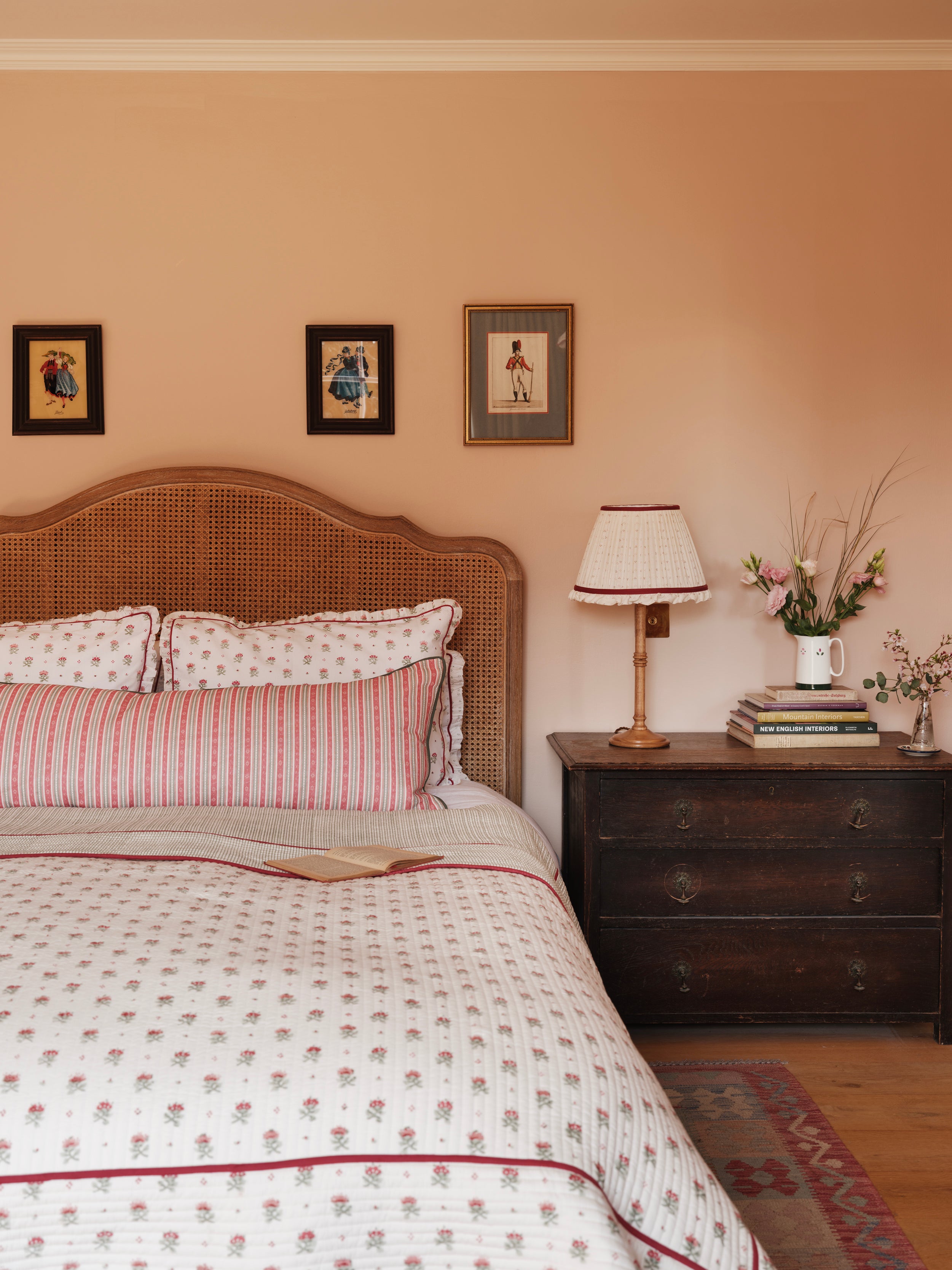 Landhaus - Raspberry Red and Alpine Green