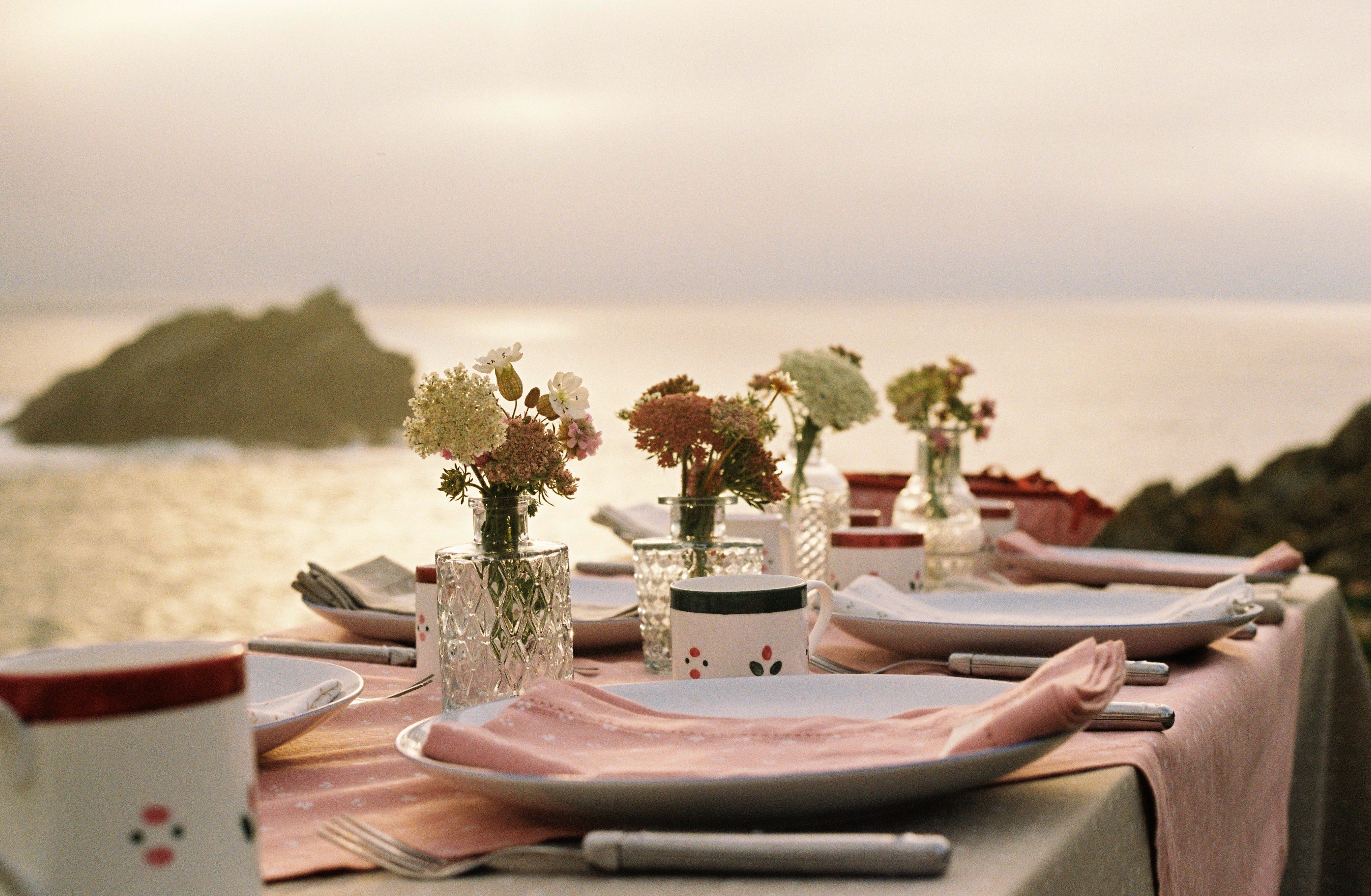 Minni Table Cloth - Faded Red