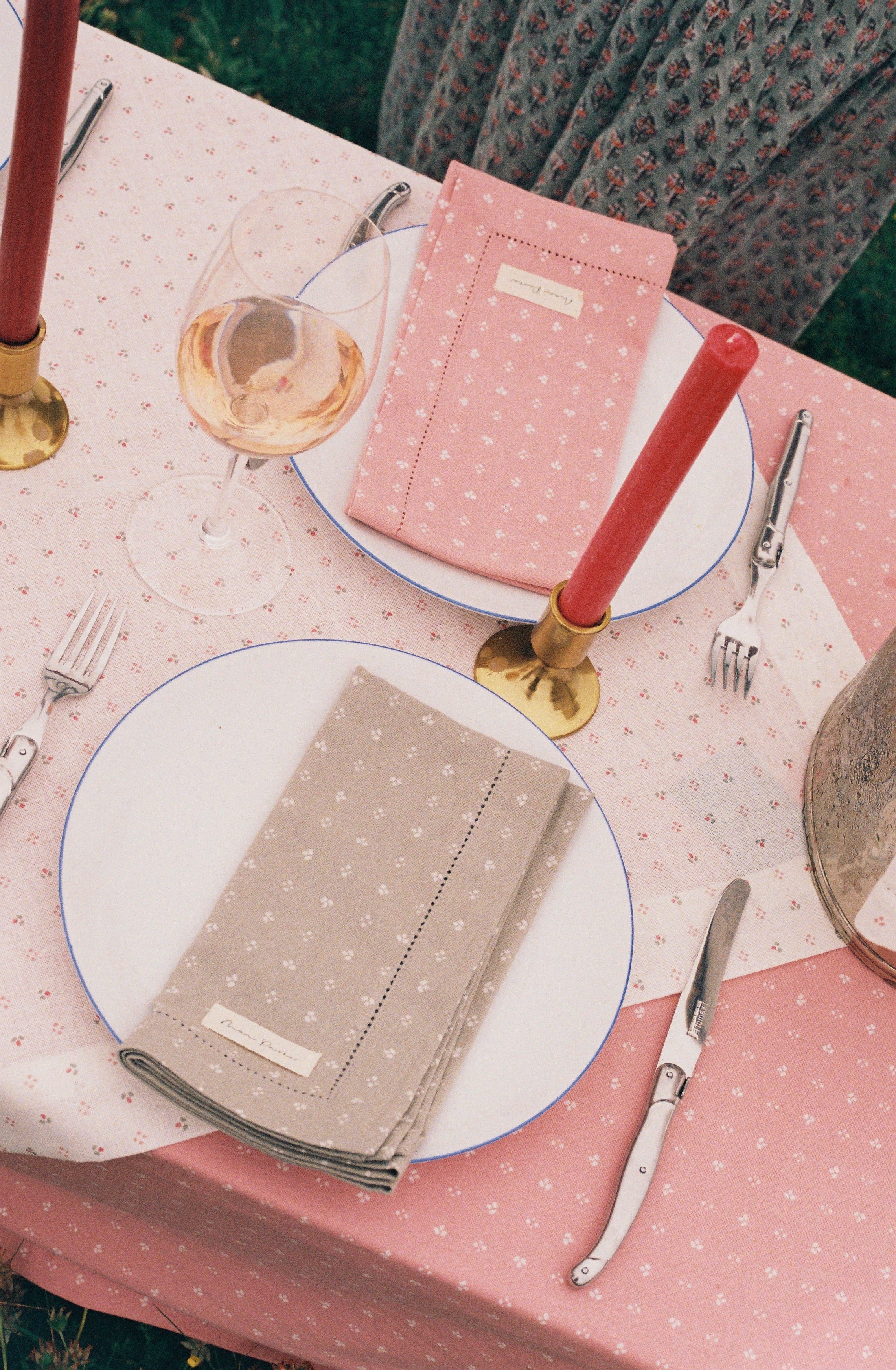 Minni Table Cloth - Faded Red