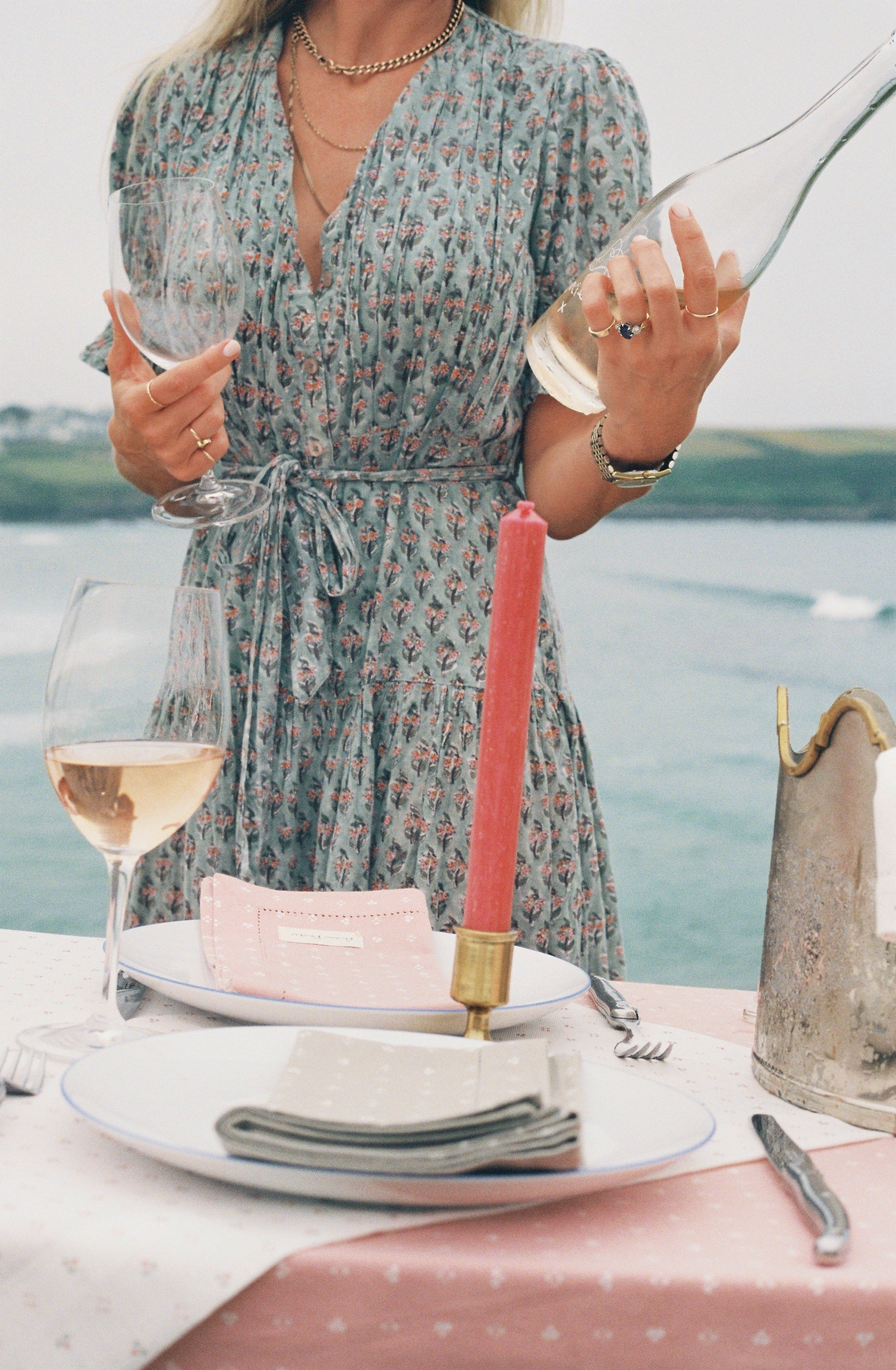 Minni Napkin - Resist Dyed Red