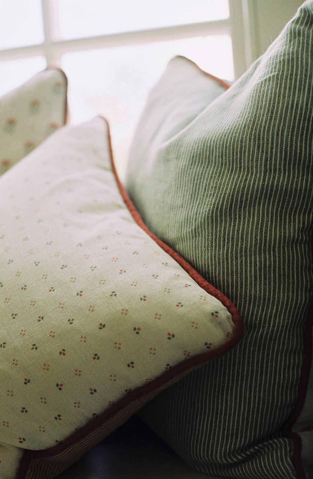 Minni Green Cushion